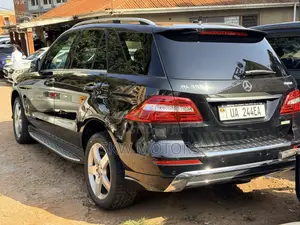 Mercedes-Benz M Class 2013 Black