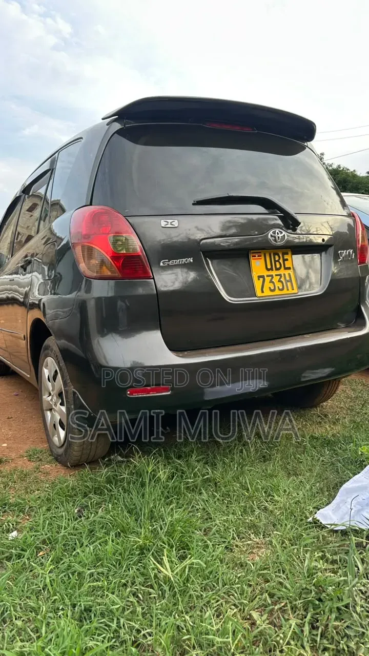 Toyota Corolla Spacio 2005 Black