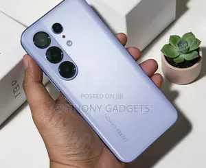 New Tecno Camon 50 Ultra 256 GB Purple