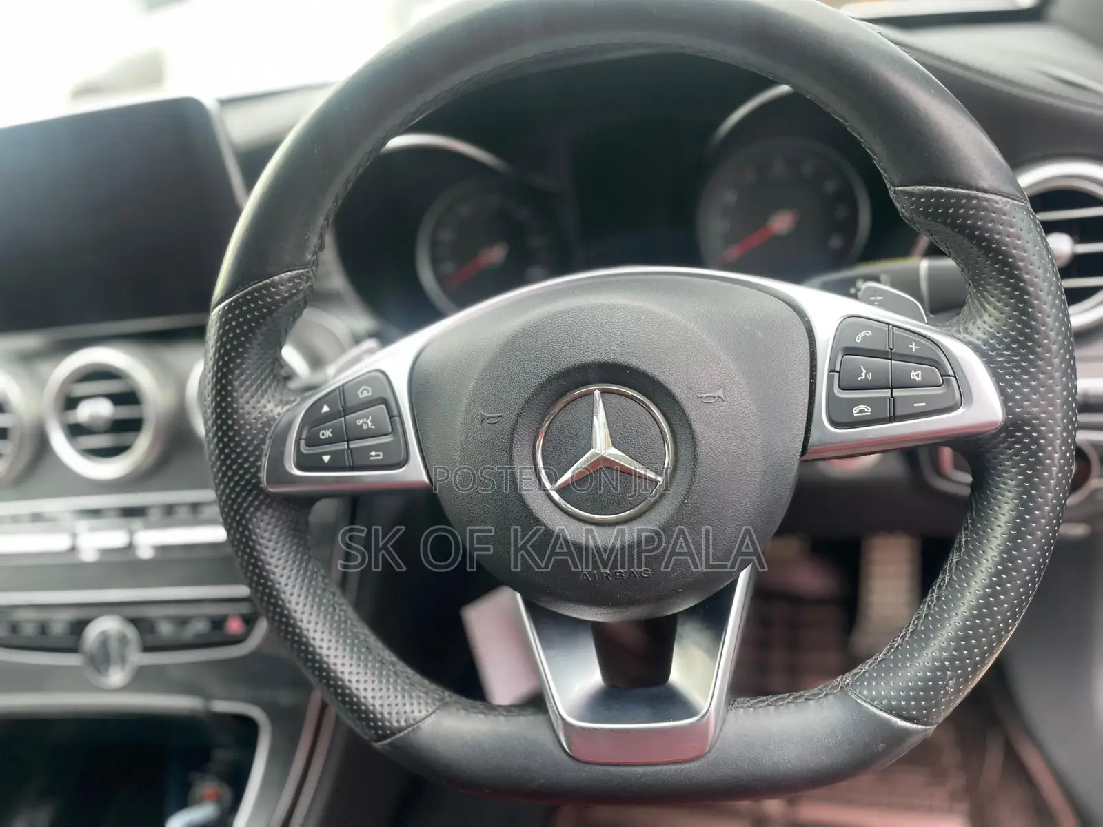 Mercedes-Benz C200 2016 White