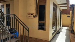 8bdrm Apartment in Makerere, Kawempe for sale