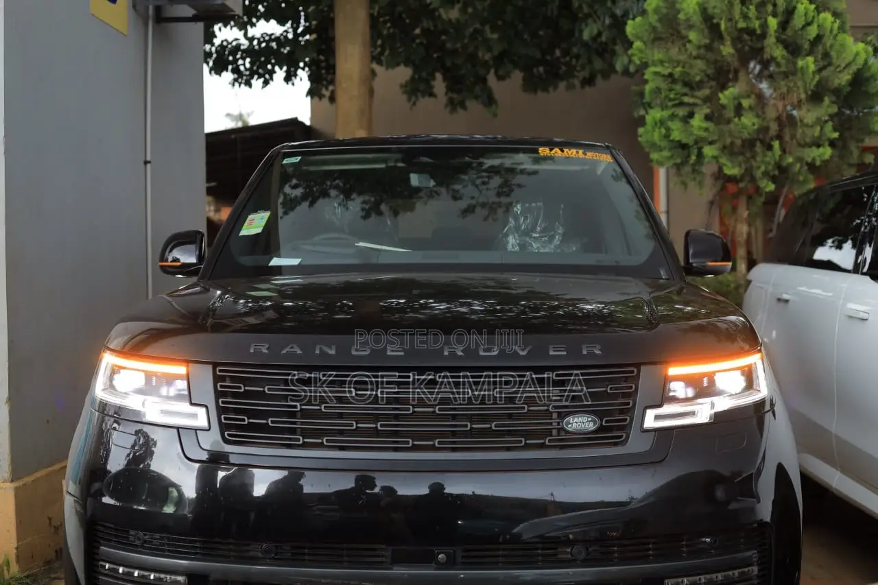 New Land Rover Range Rover Vogue 2024 Black