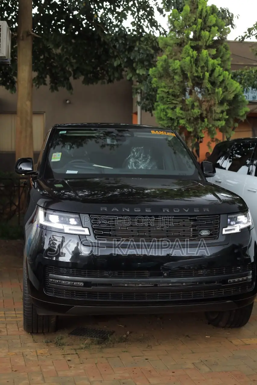 New Land Rover Range Rover Vogue 2024 Black