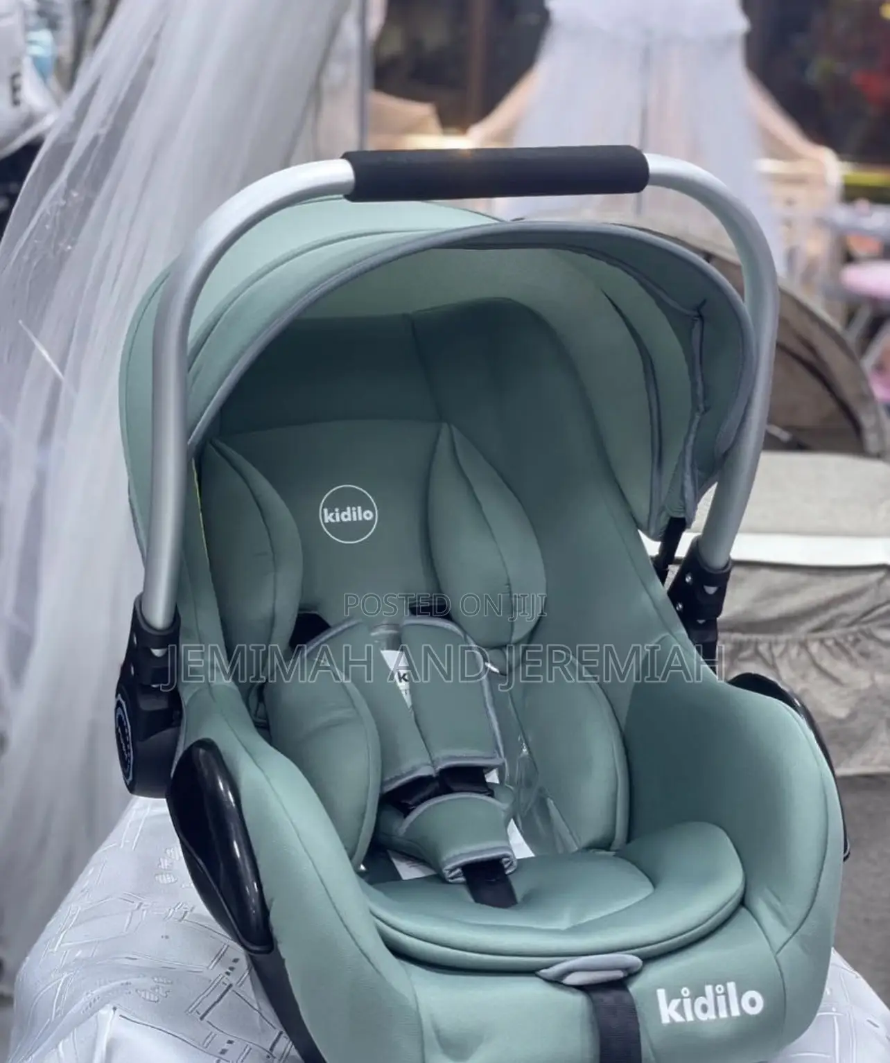 Infants/New Borns Car Seat