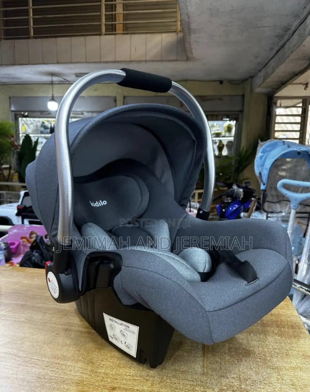 Infants/New Borns Car Seat