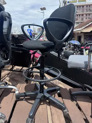 Nike Counter Chairs