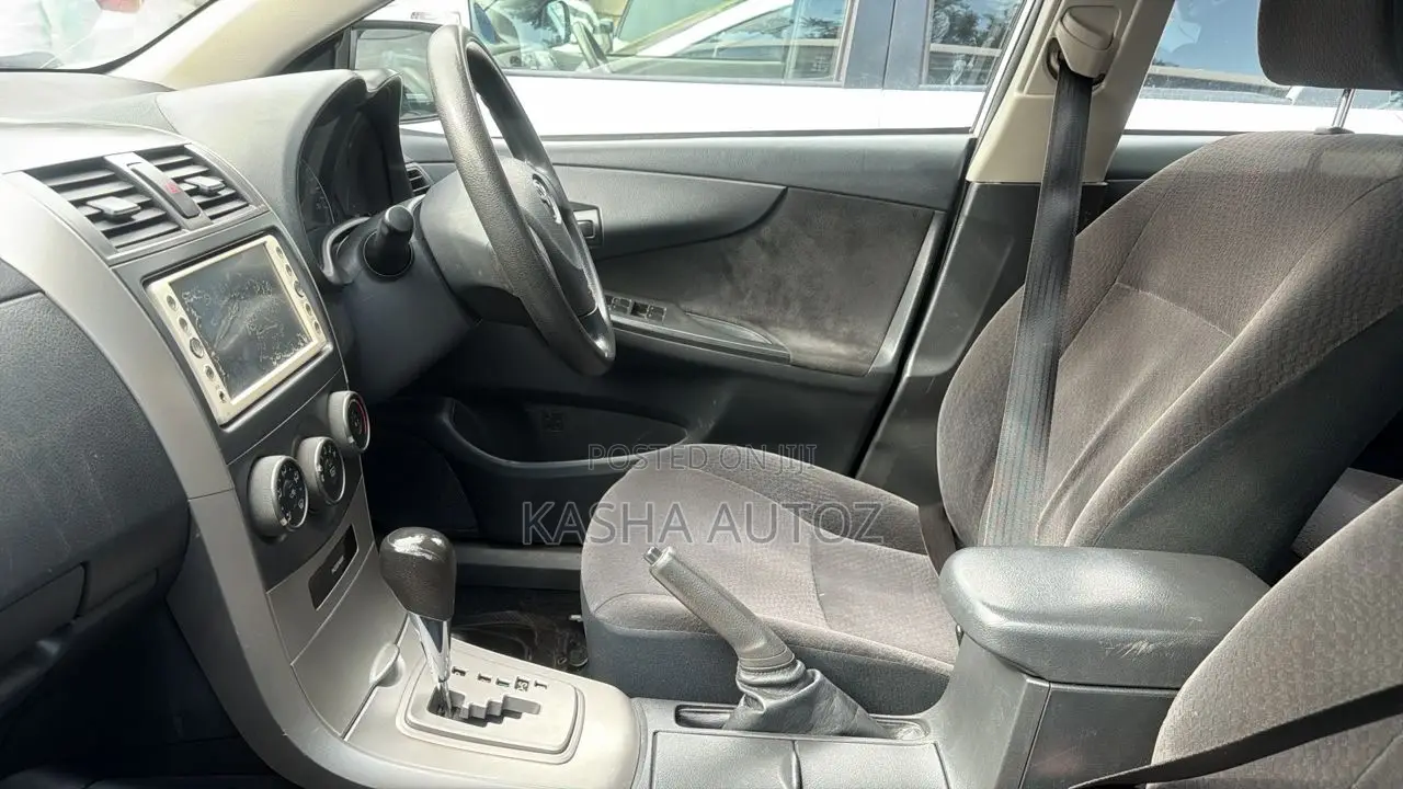 Toyota Corolla Fielder 2010 White