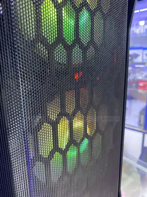 Desktop Computer Gigabyte GB-BXA8-5557 16GB AMD Ryzen 7 HDD+SSD 1T