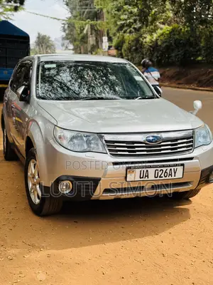 Subaru Forester 2.5X Automatic 2010 Silver