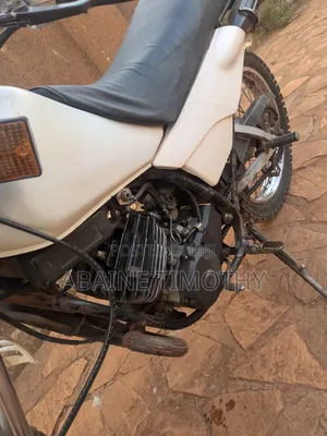 Yamaha DT125 1998 White