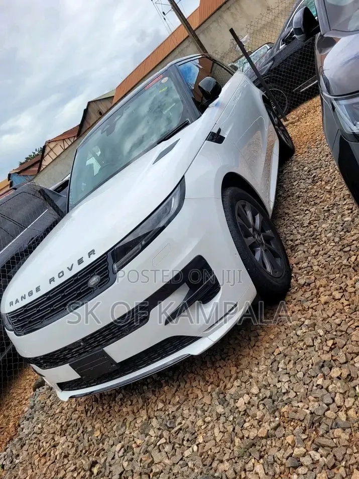 New Land Rover Range Rover Sport 2024 White