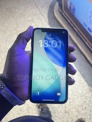 Apple iPhone 11 64 GB Purple