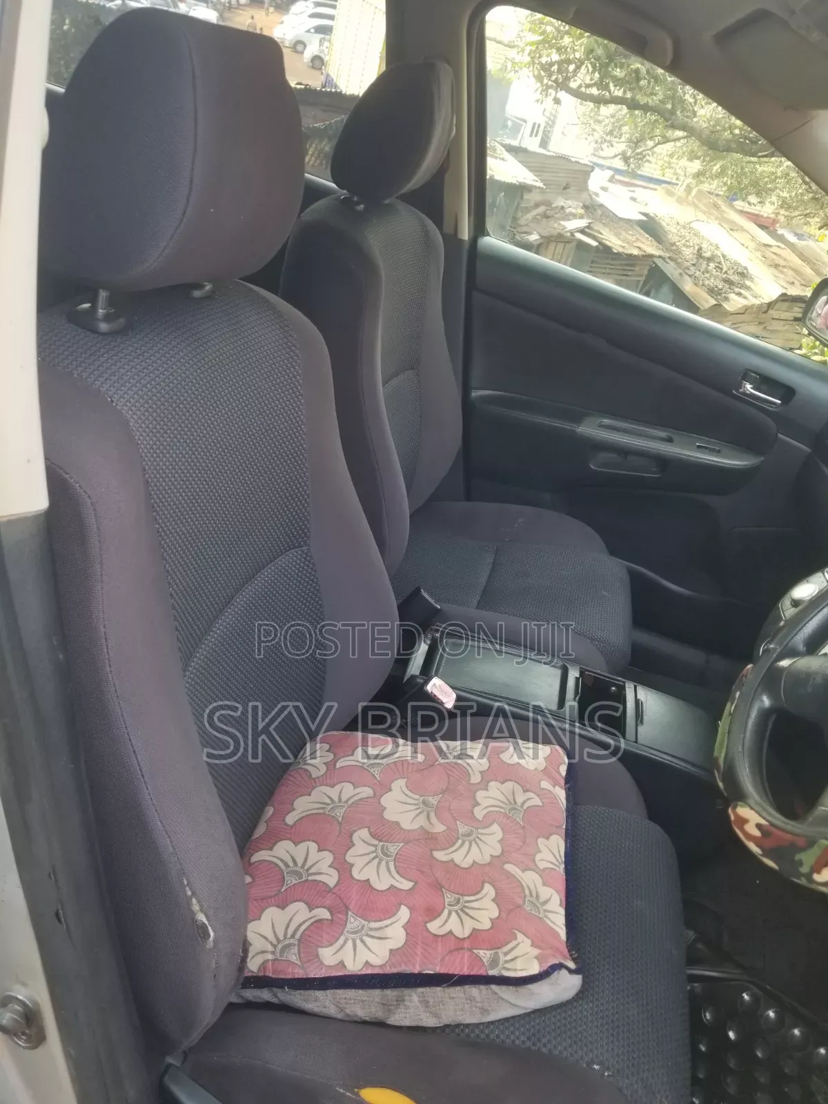 Toyota Wish 2004 Silver