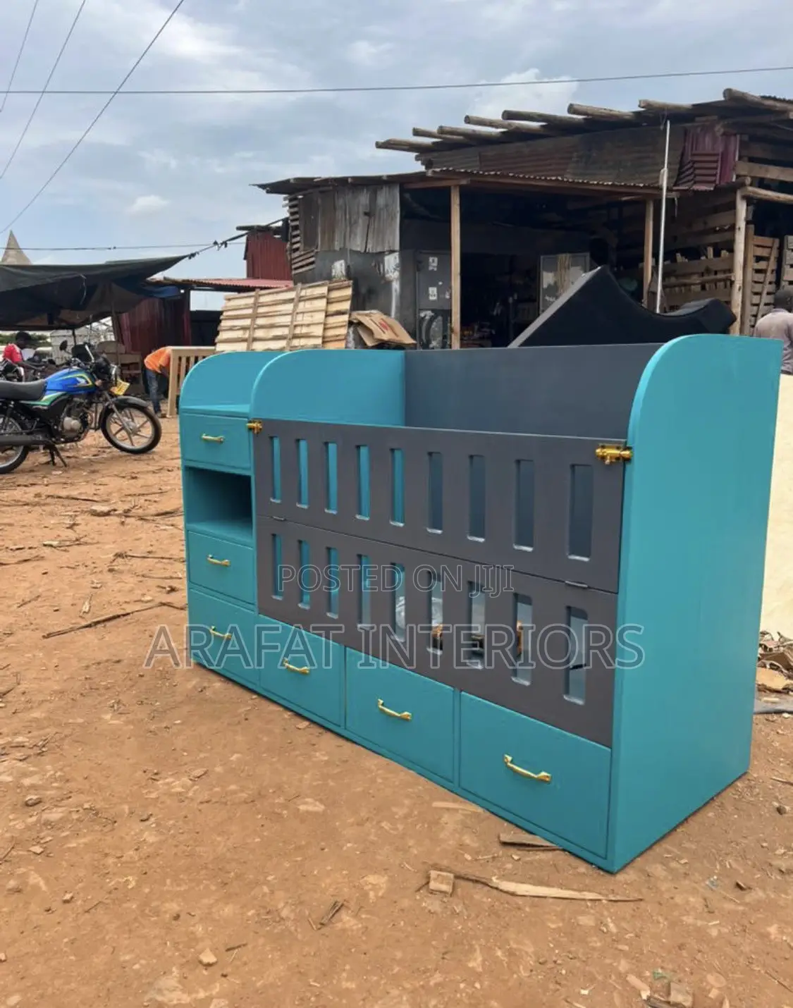 Beautiful Kids Bunk Bed in Vibrant Turquoise Grey!