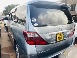 Toyota Alphard 2.4 Petrol FWD 2012 Silver