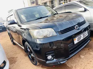 Toyota Corolla Rumion 2010 Black