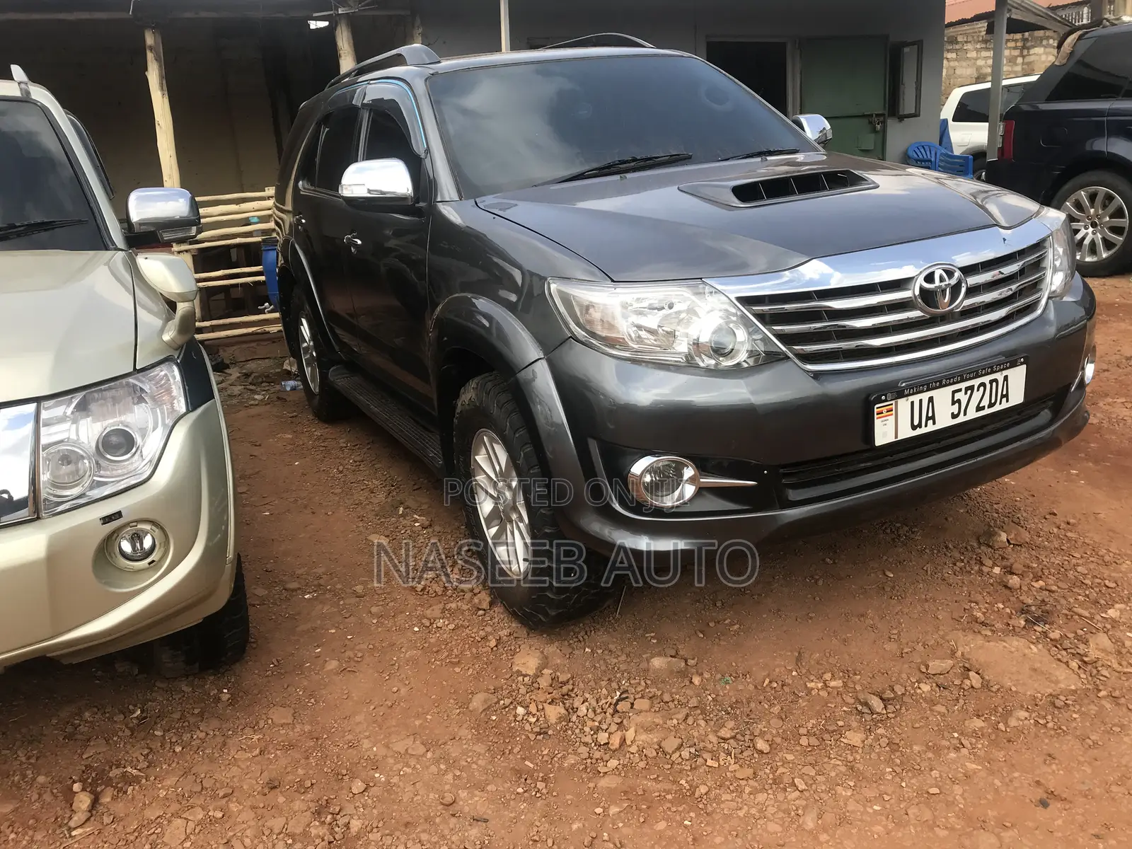 Toyota Fortuner 2009 Black