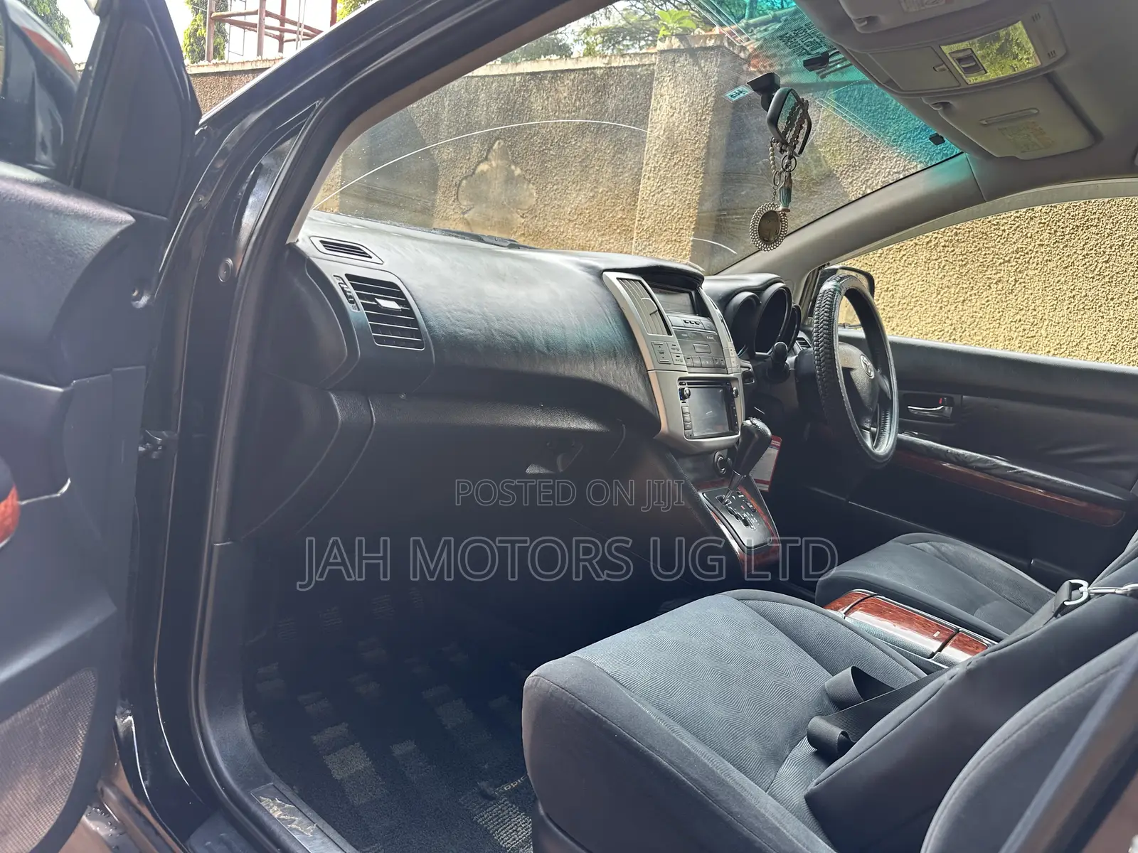 Toyota Harrier 2.4 2005 Black