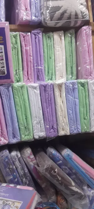 Creamy 5x6/6×6 Cotton Bedsheets