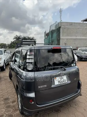 Toyota Sienta 2008 Gray