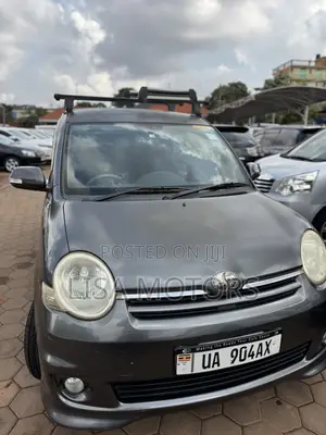 Toyota Sienta 2008 Gray