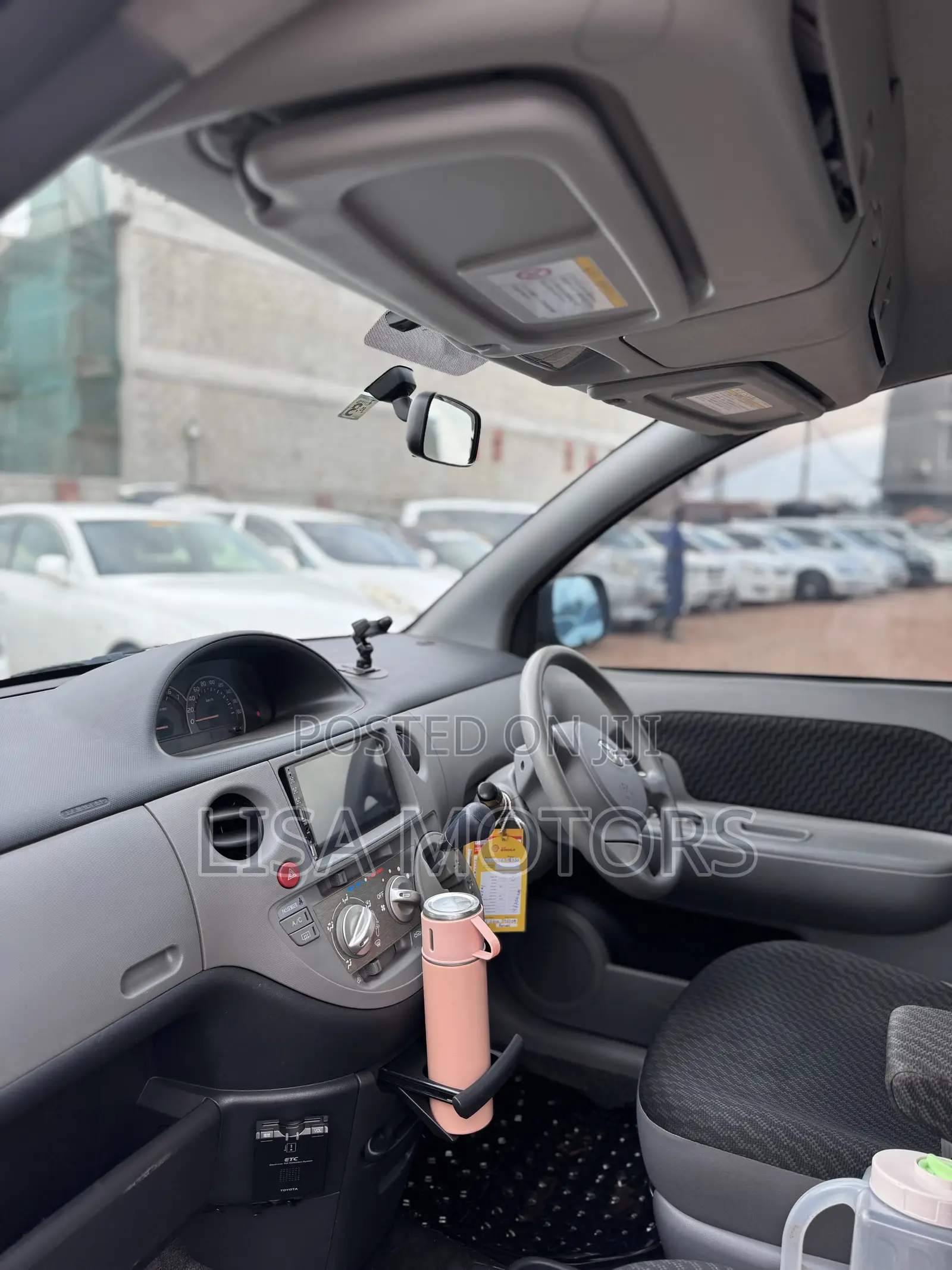 Toyota Sienta 2008 Gray