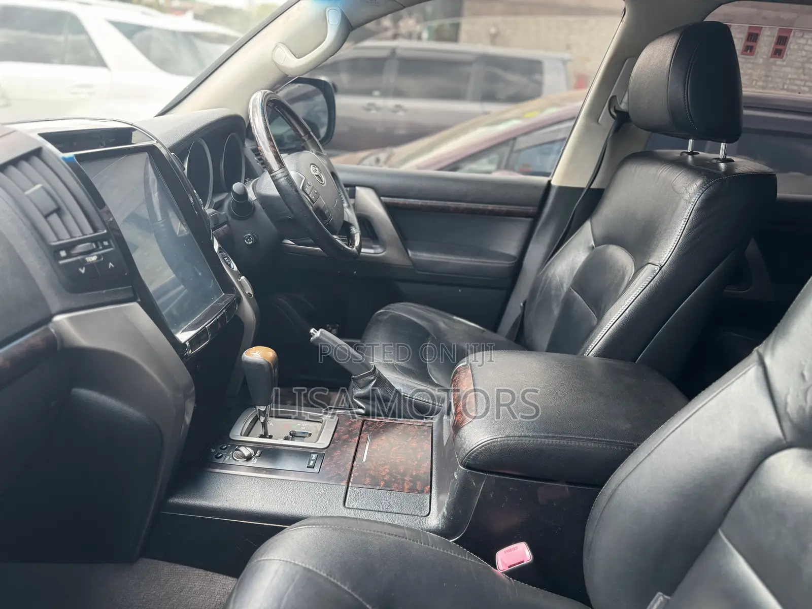 Toyota Land Cruiser Prado 2009 Red