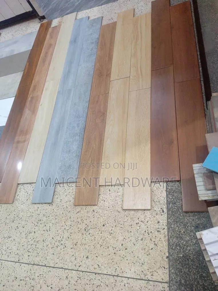 Wooden Floor Tiles Made in China