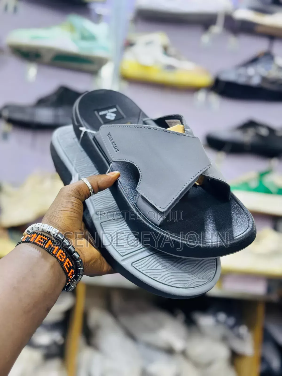 Hauyi Cross Sandals