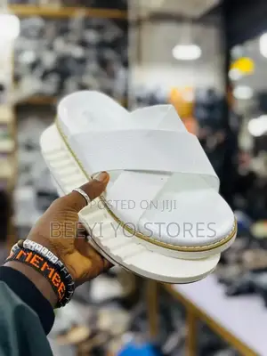 Cross-Strap Design