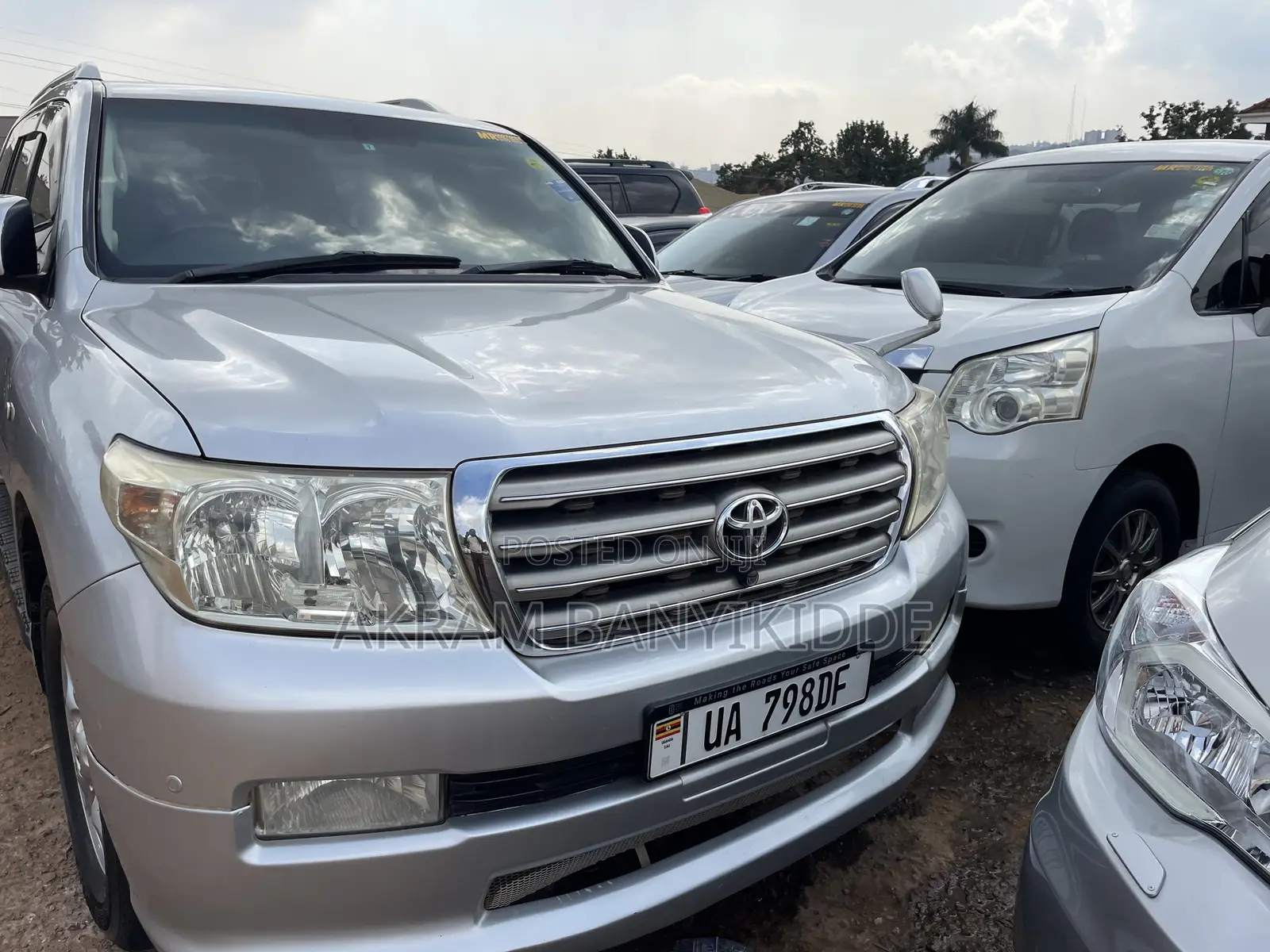 Toyota Land Cruiser 2015 Silver