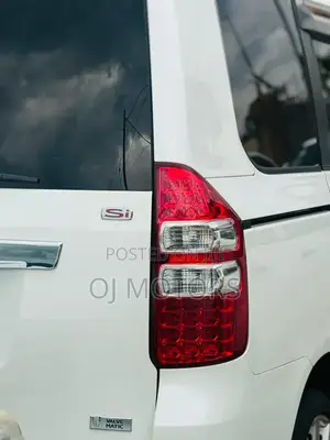 Toyota Noah 2013 White