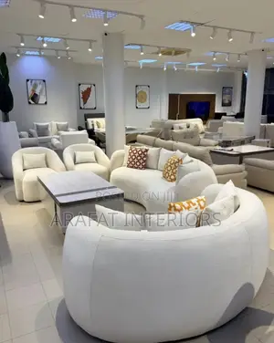 Ultra-Modern White Curved Modular Sofa