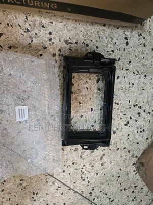 Toyota Fortuner 2015 Radio Console Center Box