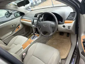 Toyota Premio 1.8 AWD 2010 Gold
