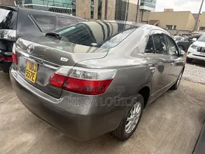 Toyota Premio 1.8 AWD 2010 Gold