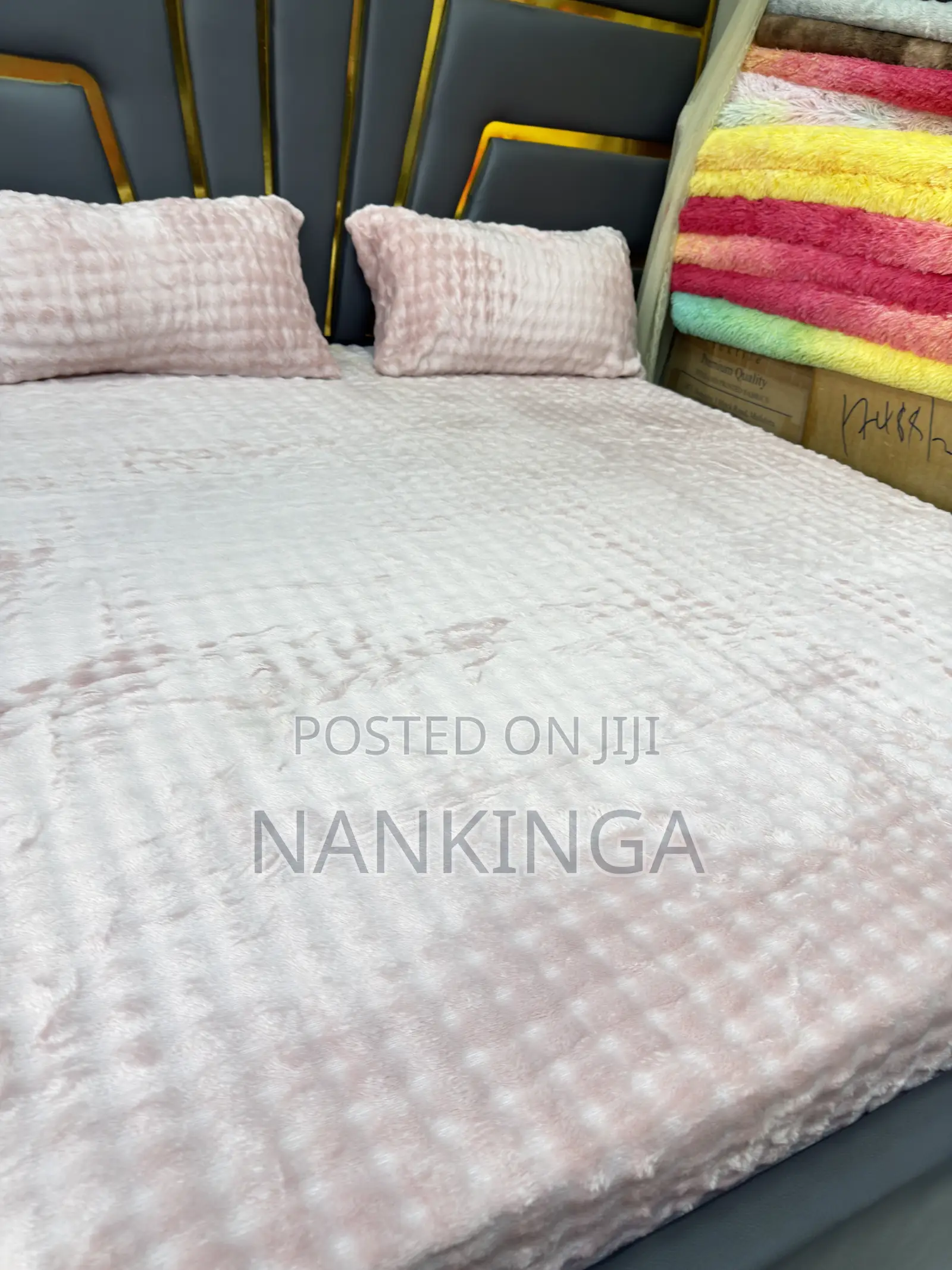 5x6 Velvet Bedcover(Spread)