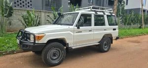 Toyota Land Cruiser 2015 White