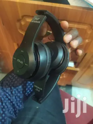 P47 Wireless Headsets