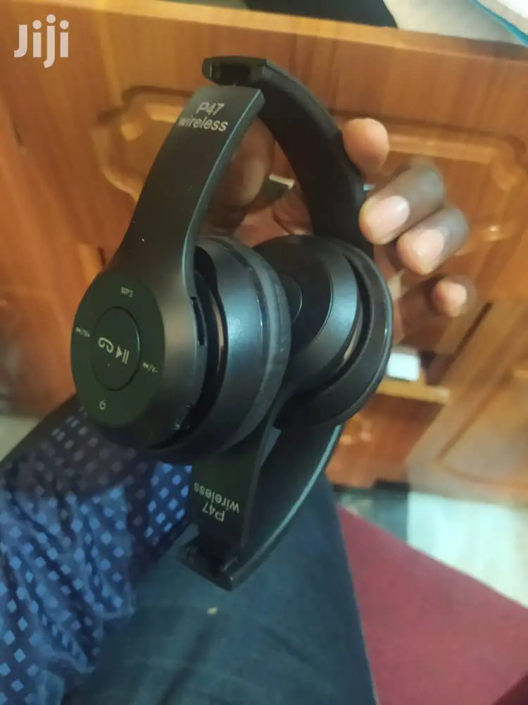 P47 Wireless Headsets