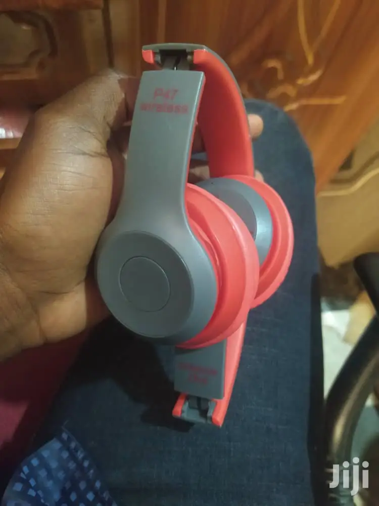 P47 Wireless Headsets