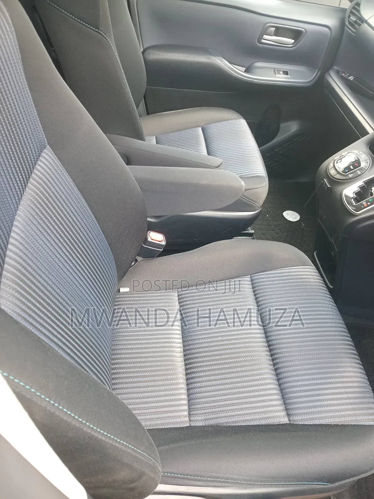Toyota Noah 2014 Black
