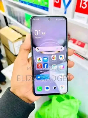 New Tecno Spark 30 Pro 256 GB White