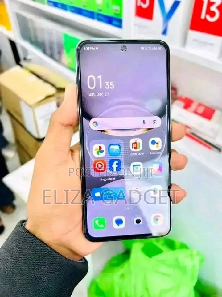 New Tecno Spark 30 Pro 256 GB White