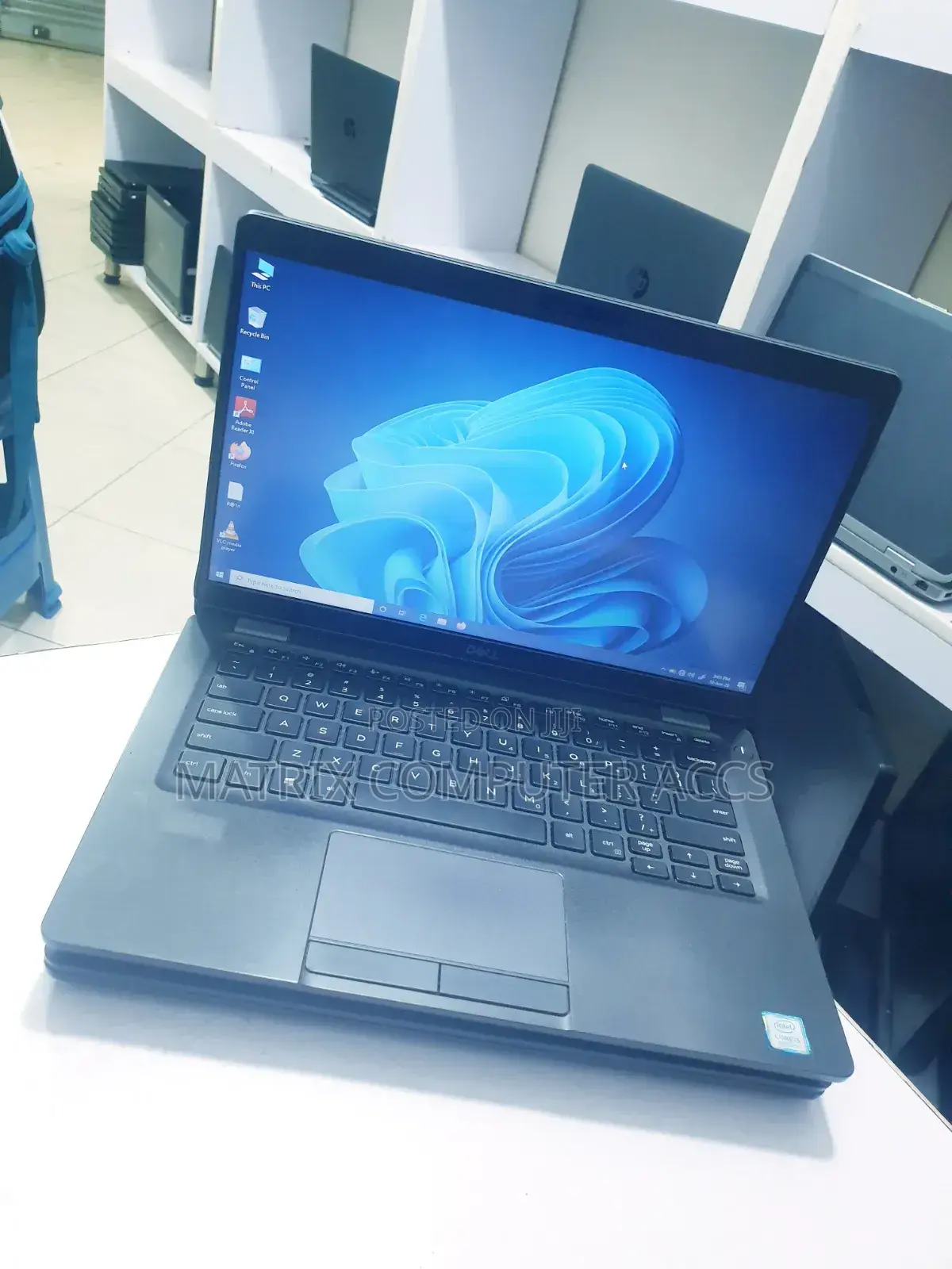 Laptop Dell Latitude 5300 8GB Intel Core i5 SSD 256GB