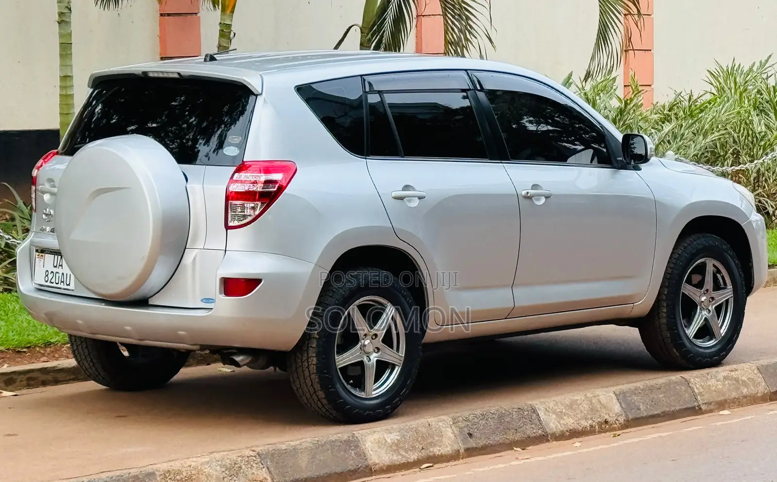 Toyota RAV4 2.5 2010 Silver