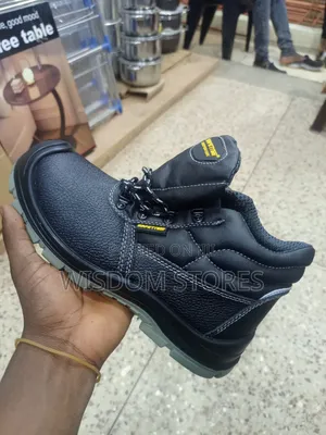 Heavy-duty Industrial Safety Boot
