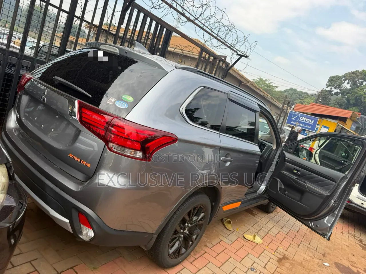 Mitsubishi Outlander 2017 Gray