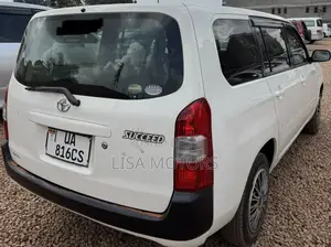 Toyota Probox 2015 White