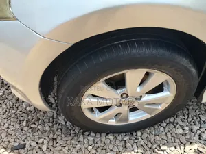 Toyota Ractis 2008 Silver